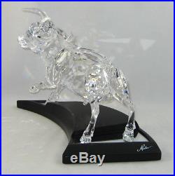 2004 Swarovski Limited Edition BULL Mint In Box withBase & COA