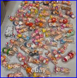 A large number of random Sonny Angel series A large number of random Sonny Angel series