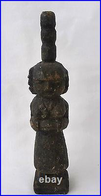 Antique Early Southeast Asian Carved Wooden Female Kuan Yin, Guanyin Figure Antique Early Southeast Asian Carved Wooden Female Kuan Yin, Guanyin Figure