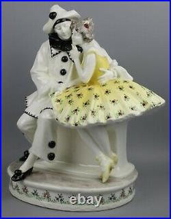 Antique Goldscheider Figurine Pierrot und Pierrette WorldWide
