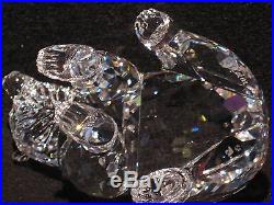 Artist Signed Swarovski Crystal GRIZZLY BEAR Item # 7637 NR 000 006 / 243 880