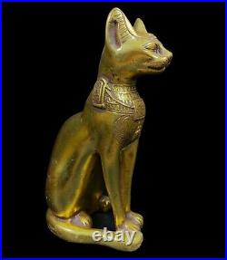 Beautiful Egyptian Cat BASTET GODDESS of protection & good luck with the scarab Beautiful Egyptian Cat BASTET GODDESS of protection & good luck with the scarab