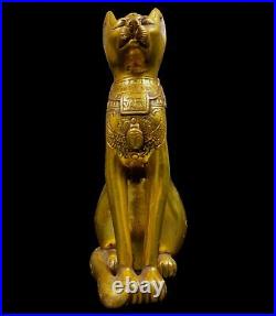 Beautiful Egyptian Cat BASTET GODDESS of protection & good luck with the scarab Beautiful Egyptian Cat BASTET GODDESS of protection & good luck with the scarab