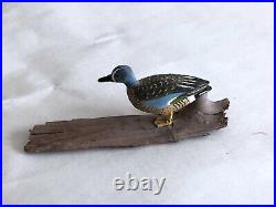 Bird American Folk Art Miniature Carved Wood Painted Duck Figure RE Stuart
