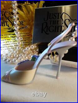 Collectible Rare Just The Right Shoe Breast Cancer Awareness Faithful Figurine