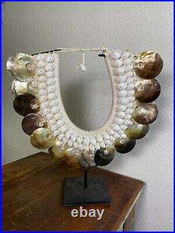 Dovetail Decorative Shell Necklace #3