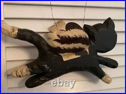 Flying Cat Folk Art By Sally Lazar 1995 Country Classics- Excellent
