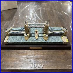 Fraser Creations Tower Bridge with Wooden Base Miniature Resin Ornament Fraser Creations Tower Bridge with Wooden Base Miniature Resin Ornament