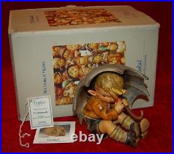 HUMMEL Porcelain Figurine UMBRELLA BOY TMK6 152/A/0 IN BOX! RARE SIGNED