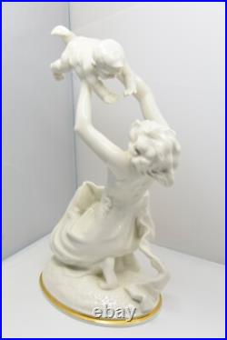 HUTSCHENREUTHER Figurine MOTHER'S DARLING Baby Blanc De Chine Sculpture