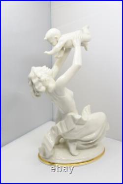 HUTSCHENREUTHER Figurine MOTHER'S DARLING Baby Blanc De Chine Sculpture