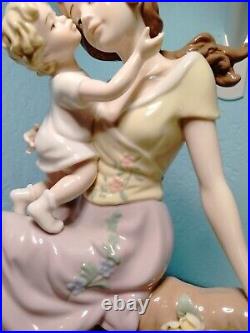 Hand Painted Figurines Original Porcelain In Spain Gift Mother's Day