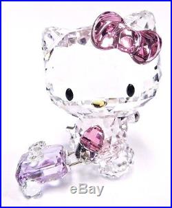 Hello Kitty Traveller 2017 Tourist Swarovski Crystal 5279082