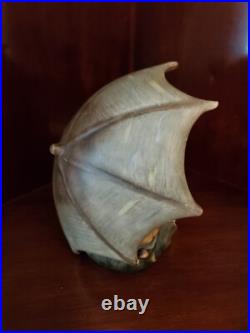 Hummel Vintage 8 Porcelain Figurine # 152 A Umbrella Boy By Goebel- Tmk 2