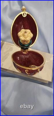 Jeweled Enamel Hinged Red Egg Box On Pedistal With Queen Chess Trinket Inside