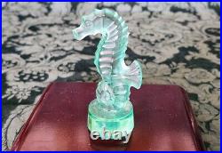 LALIQUE Seahorse Emerald Green Art Glass Figurine Older Piece