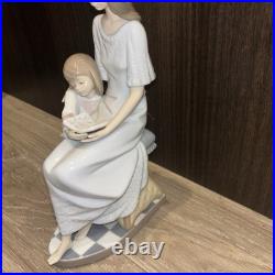 LLADRO Retired BEDTIME STORY Figurine #5457 Mother & Daughter EXCELLENT
