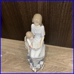 LLADRO Retired BEDTIME STORY Figurine #5457 Mother & Daughter EXCELLENT