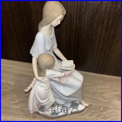 LLADRO Retired BEDTIME STORY Figurine #5457 Mother & Daughter EXCELLENT