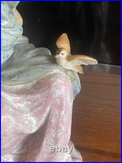 LLADRO Waiting FOR SPRING 10PORCELAIN FIGURINE 2354