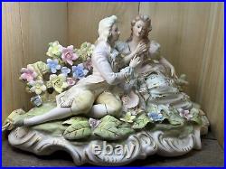 Lenwile Ardalt 7530 Couple Bisque/Porcelain Figurine Lighted Lamp Music Box
