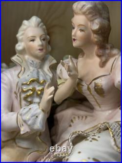 Lenwile Ardalt 7530 Couple Bisque/Porcelain Figurine Lighted Lamp Music Box