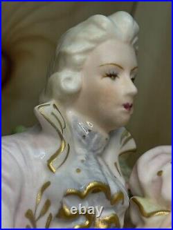 Lenwile Ardalt 7530 Couple Bisque/Porcelain Figurine Lighted Lamp Music Box