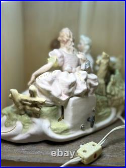 Lenwile Ardalt 7530 Couple Bisque/Porcelain Figurine Lighted Lamp Music Box