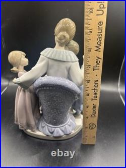 Lladro 5596 Retired A Gift For Mom Made In Spain Mothers Day Figurine Vintage