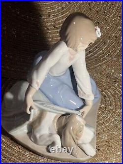 Lladro 5688 Dog' Best Friend Girl with Dog Porcelain Figurine Please Read