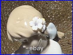 Lladro 5688 Dog' Best Friend Girl with Dog Porcelain Figurine Please Read