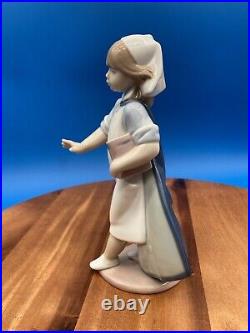 Lladro 6307 Young Nurse With Box, Excellent Condition