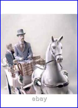 Lladro Bridal Carriage Couple Sculpture. Limited Edition