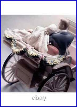 Lladro Bridal Carriage Couple Sculpture. Limited Edition