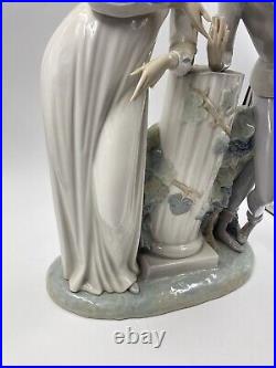 Lladro Figurine #4750 Romeo and Juliet M-18 N Very Nice Piece