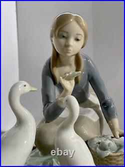 Lladro Girl Feeding 2 Ducks or Geese #4849 Retired Vintage 1977 Creation Glossy