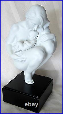 Lladro Love's Bond Mother Figurine #9224 Brand New In Box Baby White Save$$ F/sh