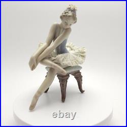 Lladro Opening Night Girl Ballet Figurine #5498 Original Box