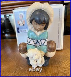 Lladro Poor Little Bear Eskimo Boy Holding Polar Bear 8 1/4 Figurine withBox 2232