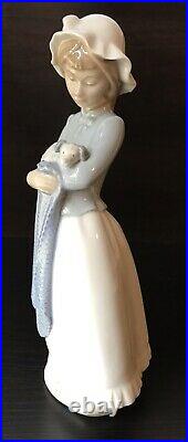 NAO by LLADRO # 0241 SWEET GIRL Holding Dalmatian Puppy in Blue Blanket MINT
