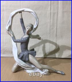 NAO by Lladro Porcelain Dancer with Veil Spain 13 A1-14 Stamp