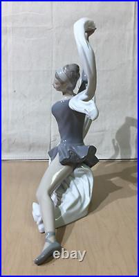 NAO by Lladro Porcelain Dancer with Veil Spain 13 A1-14 Stamp