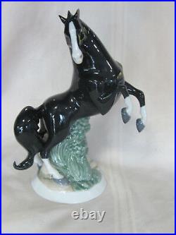 Nao By Lladro Disney Mulan's Khan The Horse Figurine #1800 Brand Nib Save$$ F/sh