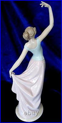 Nao By Lladro The Dance Is Over Lady #1204 Brand New In Box Dancer Save$$ F/sh