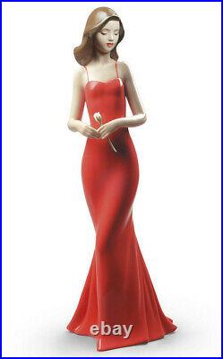 Nao By Lladro The Elegance Of A Rose #1914 Bnib White Rose Red Dress Love F/sh