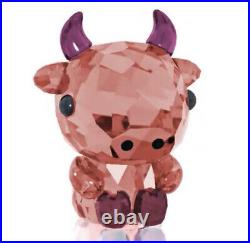 New In Box Authentic Swarovski Zodiac Dependable Ox Crystal Figurine #5302556
