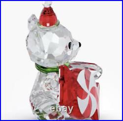 New In Box Swarovski Cheerful Kris Bear Christmas 2021 Limited Edition #5597045