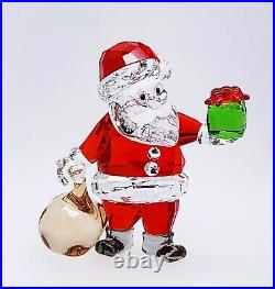 New SWAROVSKI 5539365 Santa Claus With Gift Bag Figurine Display Deco Collector