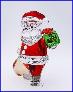 New SWAROVSKI 5539365 Santa Claus With Gift Bag Figurine Display Deco Collector