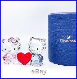 New Swarovski Crystal 5428570 Hello Kitty & Dear Daniel Love Heart Figurine